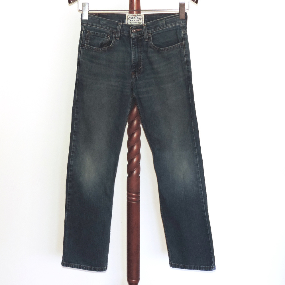 Levi's Signature Slim Straight denim jeans